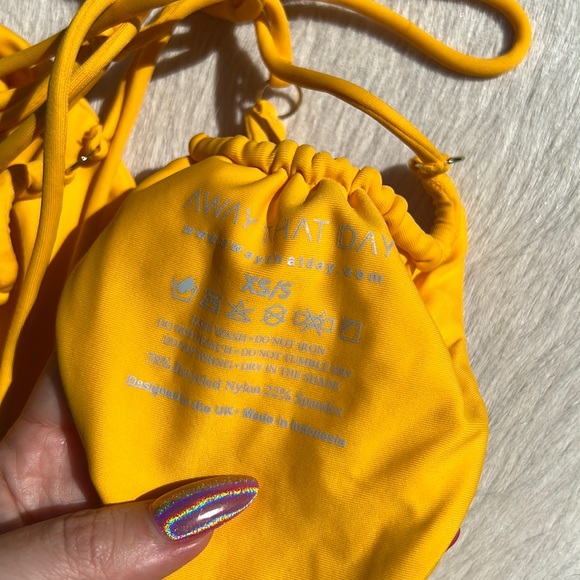 Away that Day Rio Bottom - Picture 4 of 5